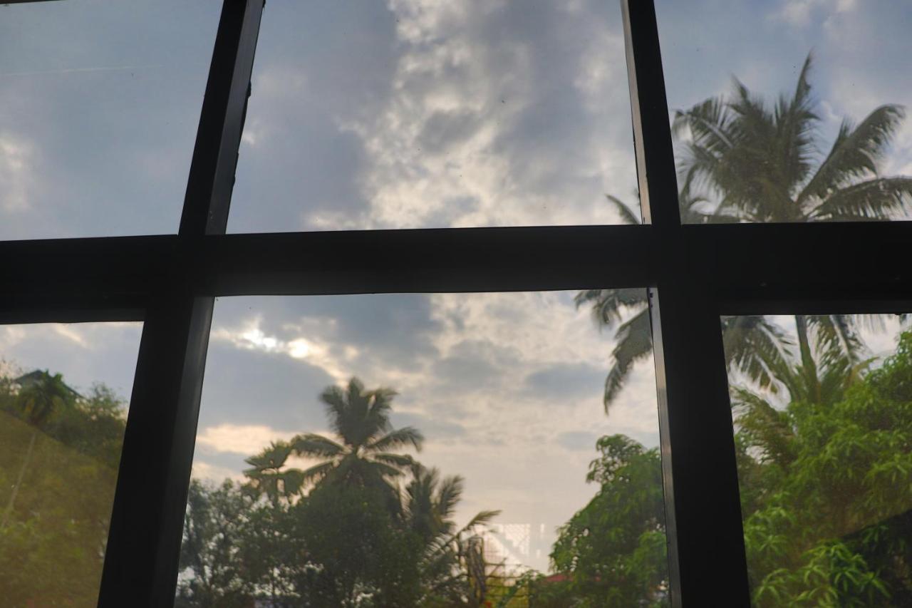 Hotel Noah'S Ark Kochi Zewnętrze zdjęcie
